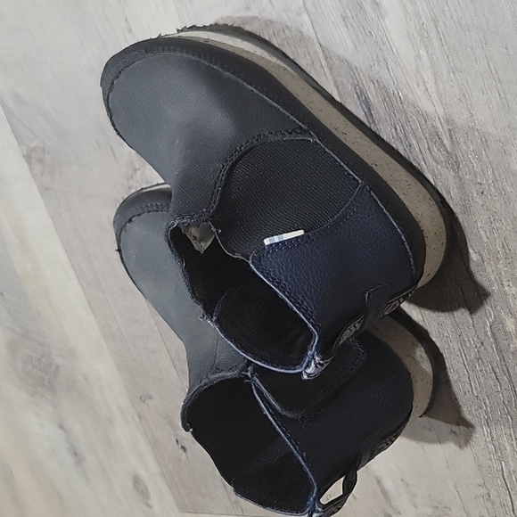 Toddler shoes - Picture 5 of 6